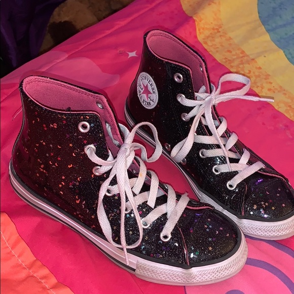 girls galaxy converse